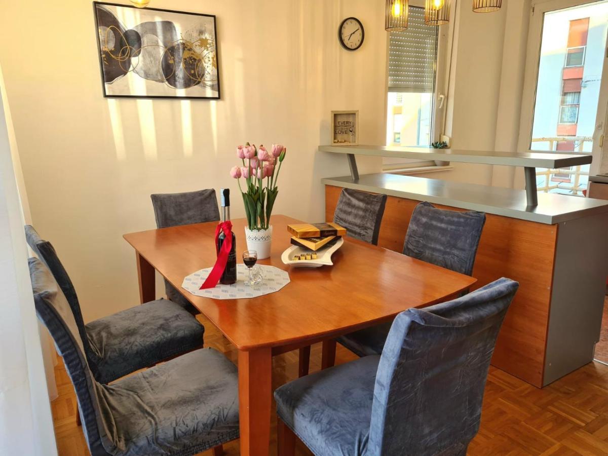 Apartman Adriatic ซาดาร์ ภายนอก รูปภาพ